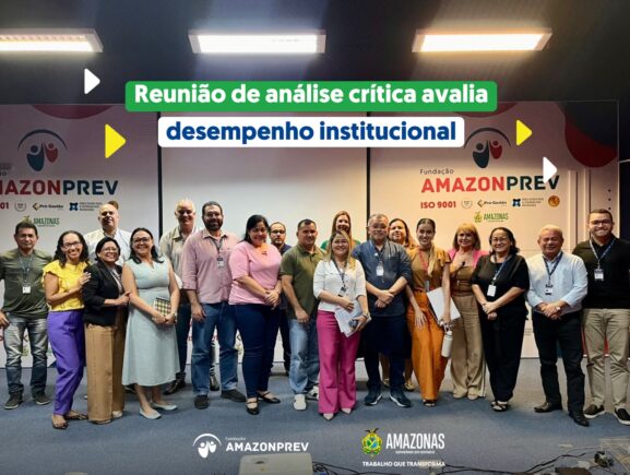 Reunião de análise crítica avalia desempenho institucional